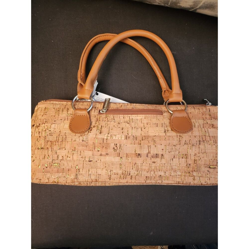 The classic Primeware Insulated Wine Clutch with Corkscrew